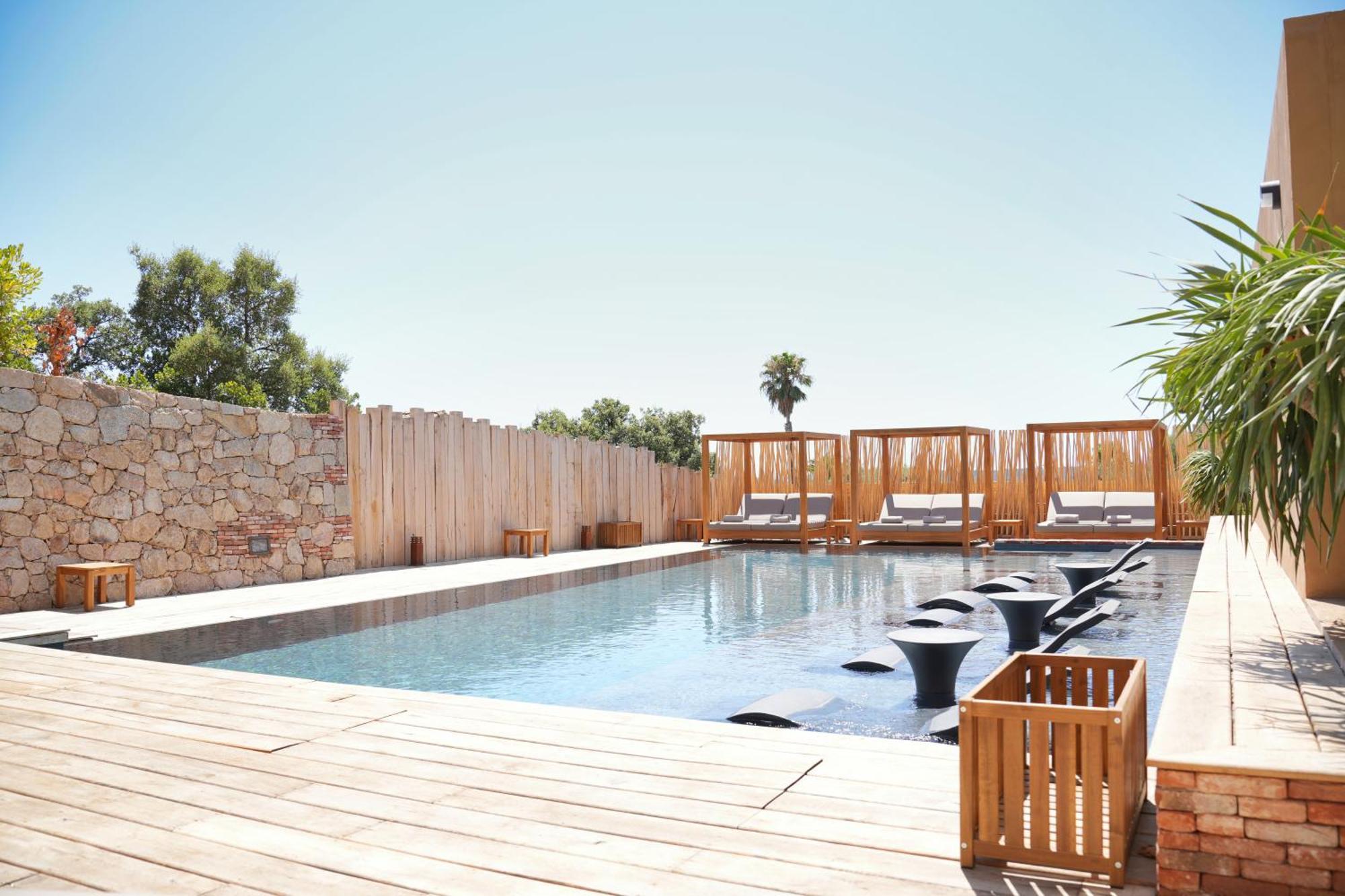 Les Regalia Hotel & Spa Sainte-Lucie de Porto-Vecchio Luaran gambar