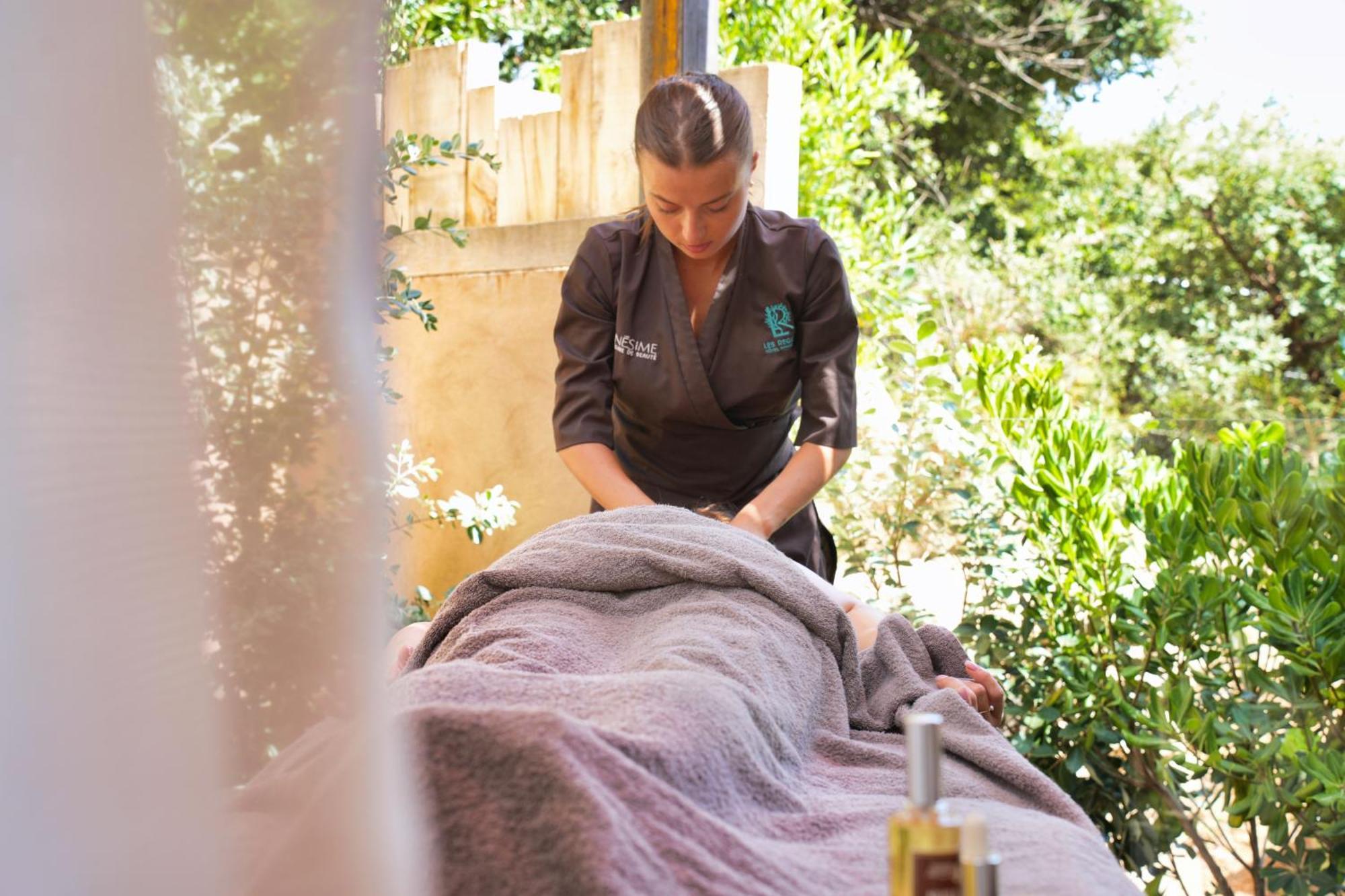 Les Regalia Hotel & Spa Sainte-Lucie de Porto-Vecchio Luaran gambar