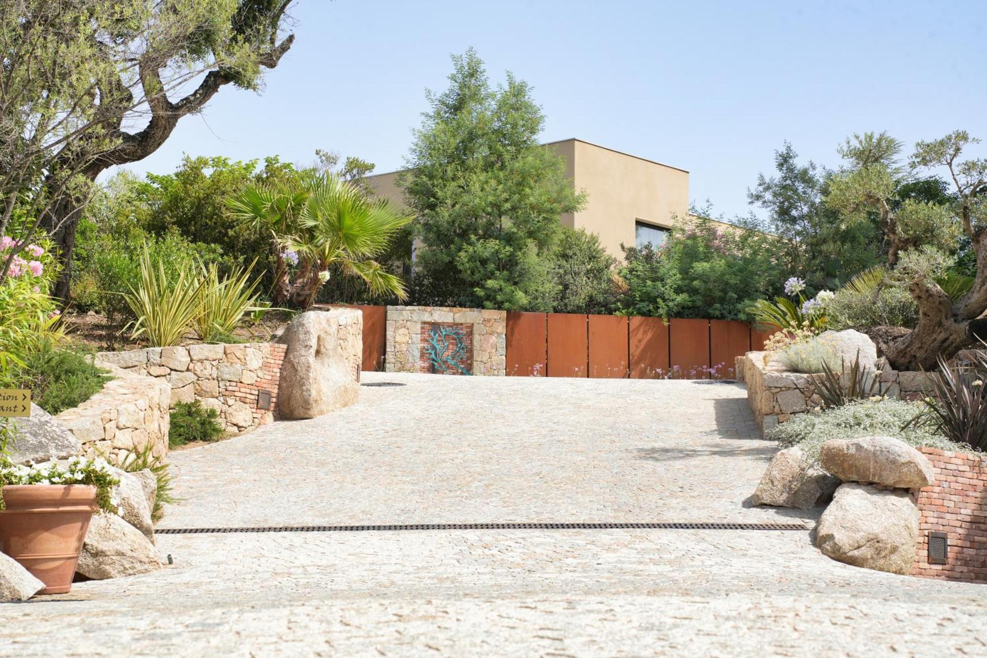 Les Regalia Hotel & Spa Sainte-Lucie de Porto-Vecchio Luaran gambar