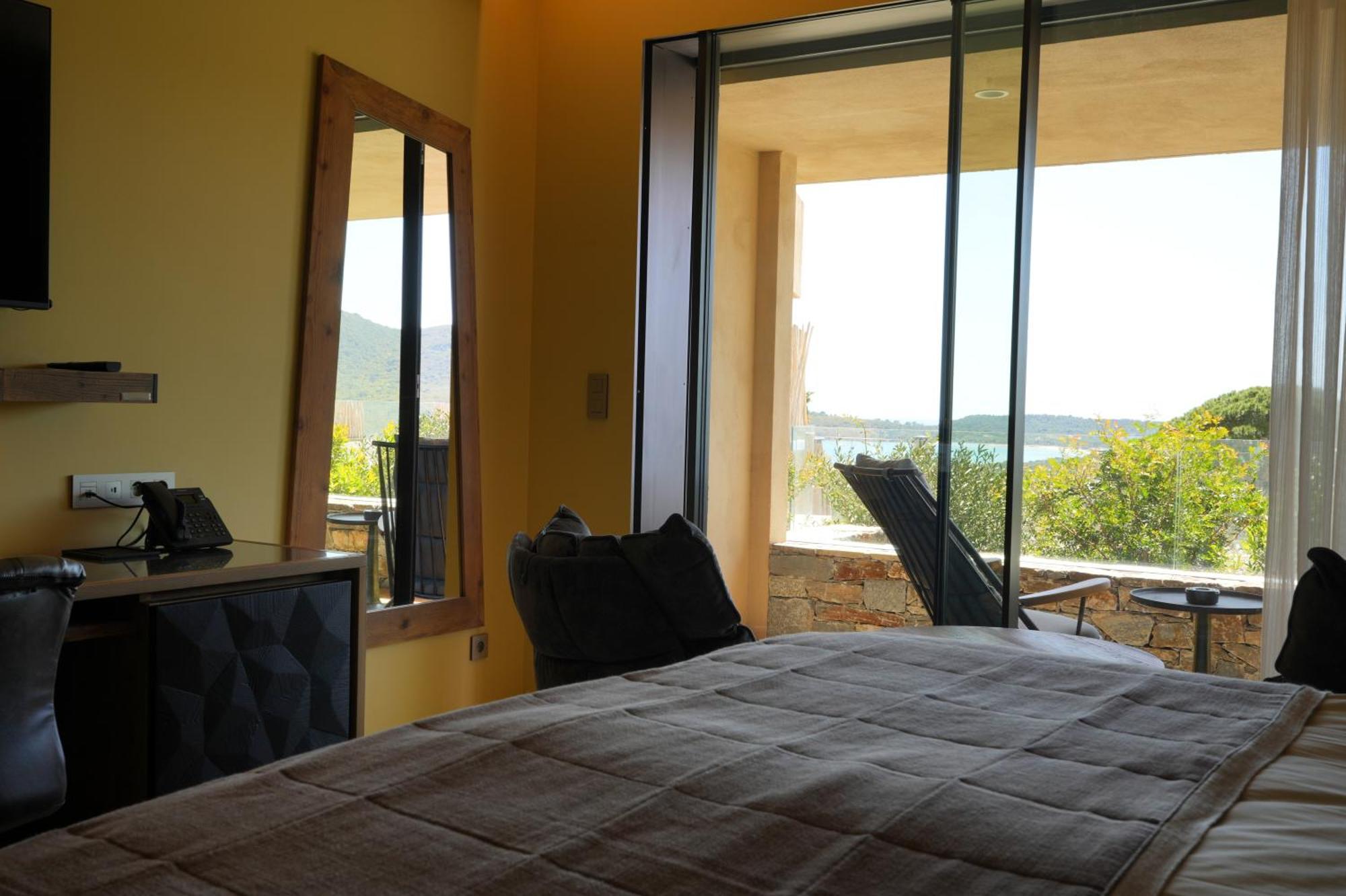 Les Regalia Hotel & Spa Sainte-Lucie de Porto-Vecchio Luaran gambar
