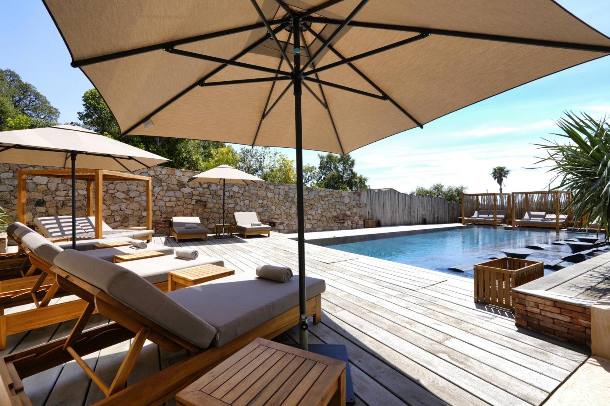 Les Regalia Hotel & Spa Sainte-Lucie de Porto-Vecchio Luaran gambar